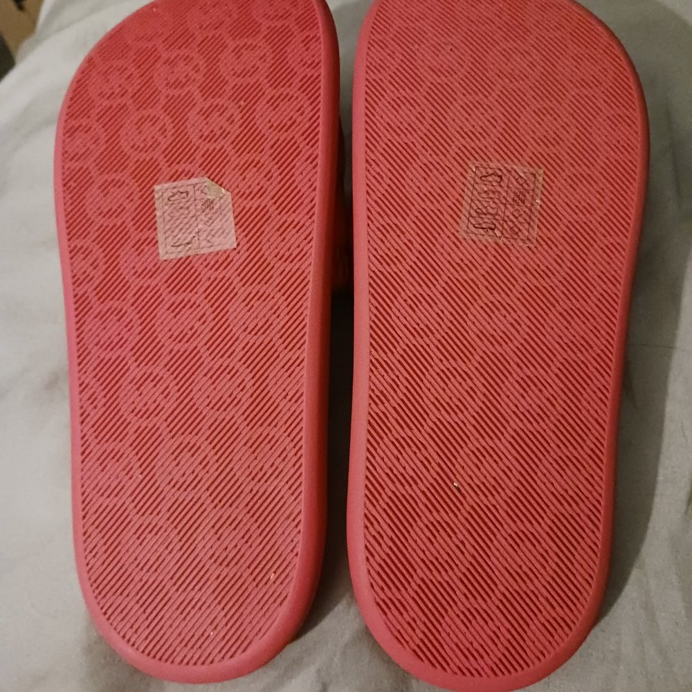 NEW!! Michael Kors Slides Sz 7 - Picture 2 of 8